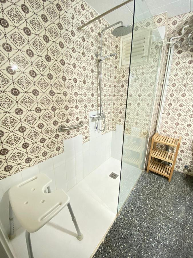 Studio Avec Piscine Et Parking Ρόζες Εξωτερικό φωτογραφία