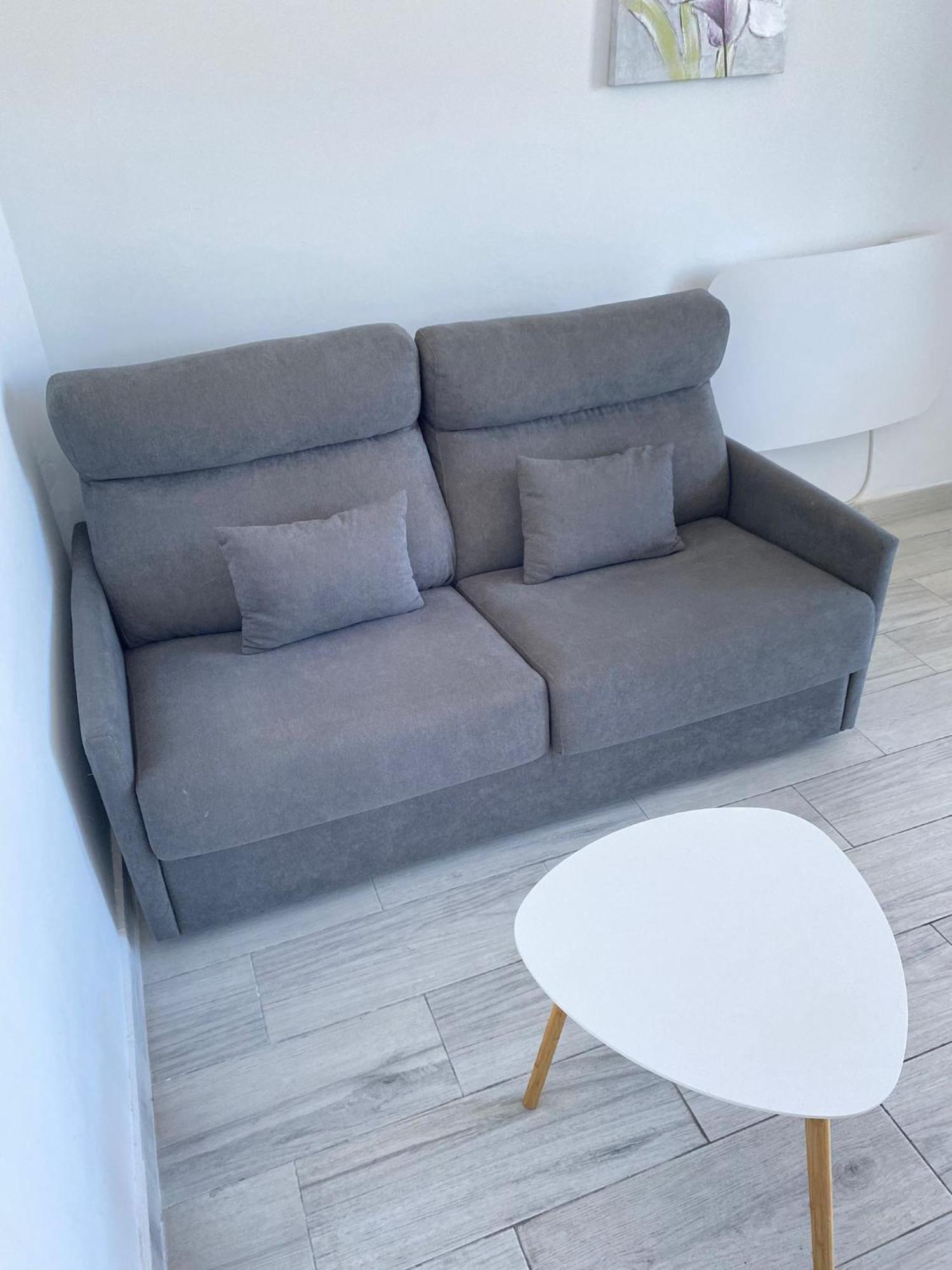 Studio Avec Piscine Et Parking Ρόζες Εξωτερικό φωτογραφία